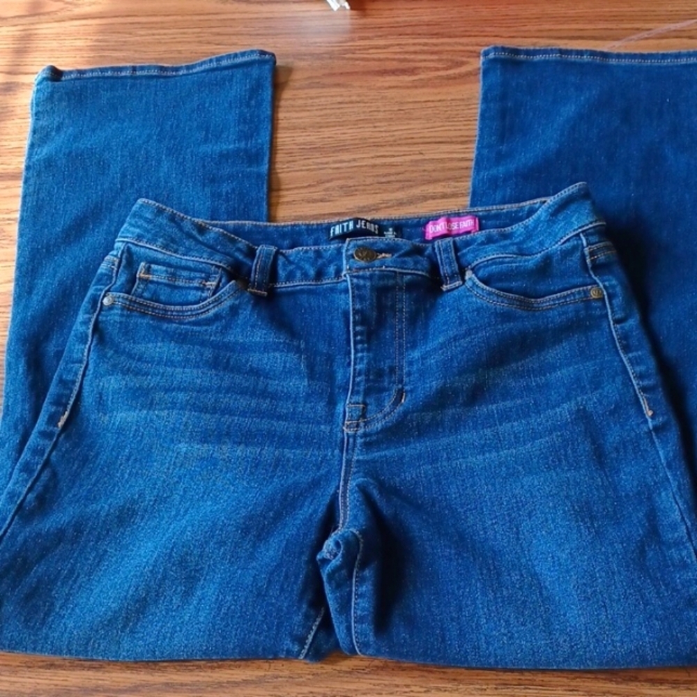 Faith Jeans “Don’t Loose Faith” in Brookswash Bootcut Stretch Sz 10